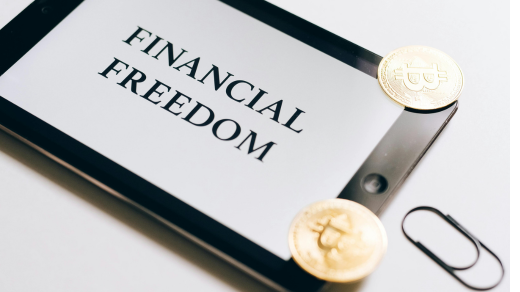 40 Insights on Building Wealth from Financial Experts